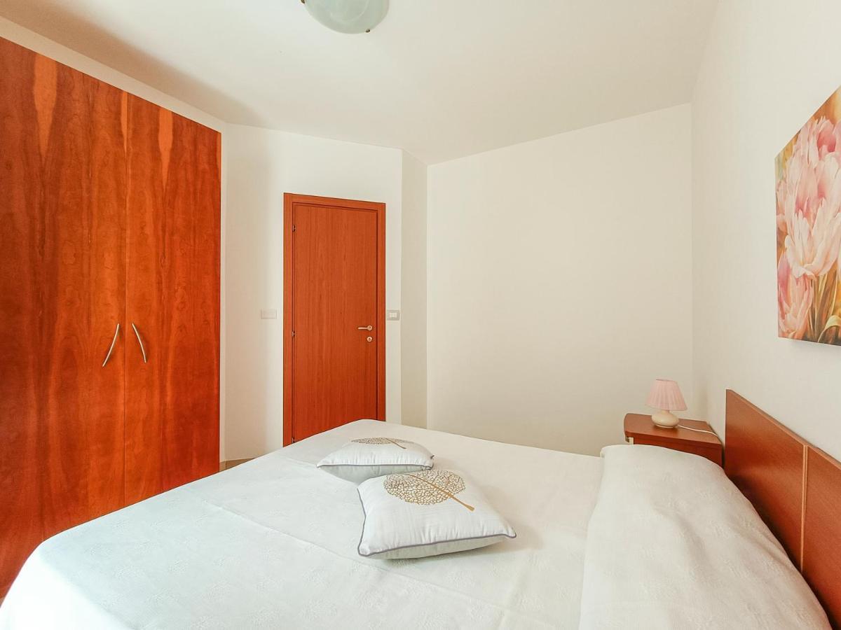 Casa Rossana Apartment Torre San Giovanni Ugento Luaran gambar